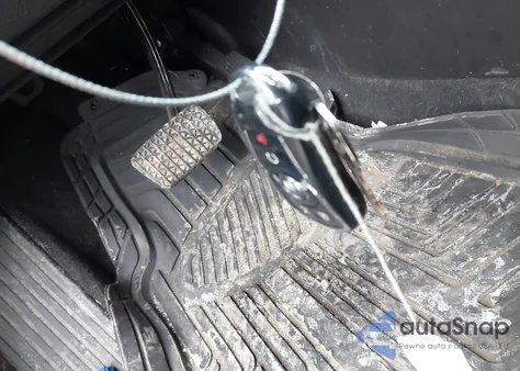 2018 Buick Envision Essence z USA, uszkodzony, nr VIN LRBFX1SA9JD005899